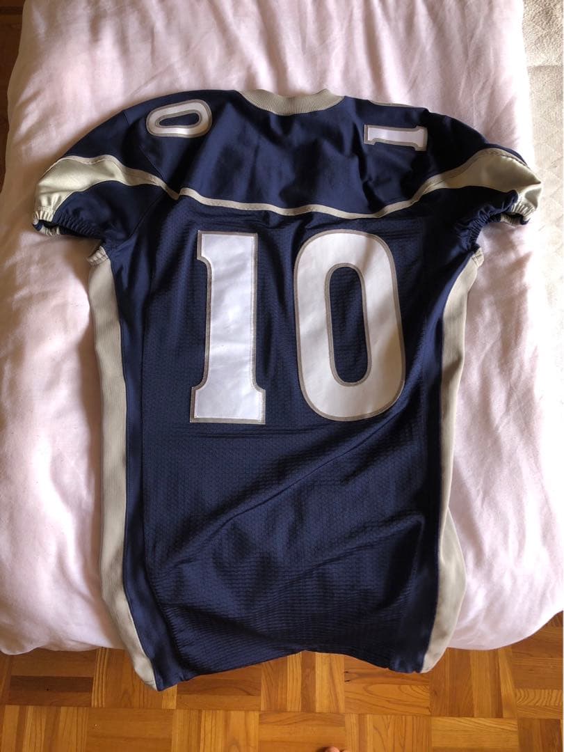 ネバダ大学　コリンキャパニックユニフォーム