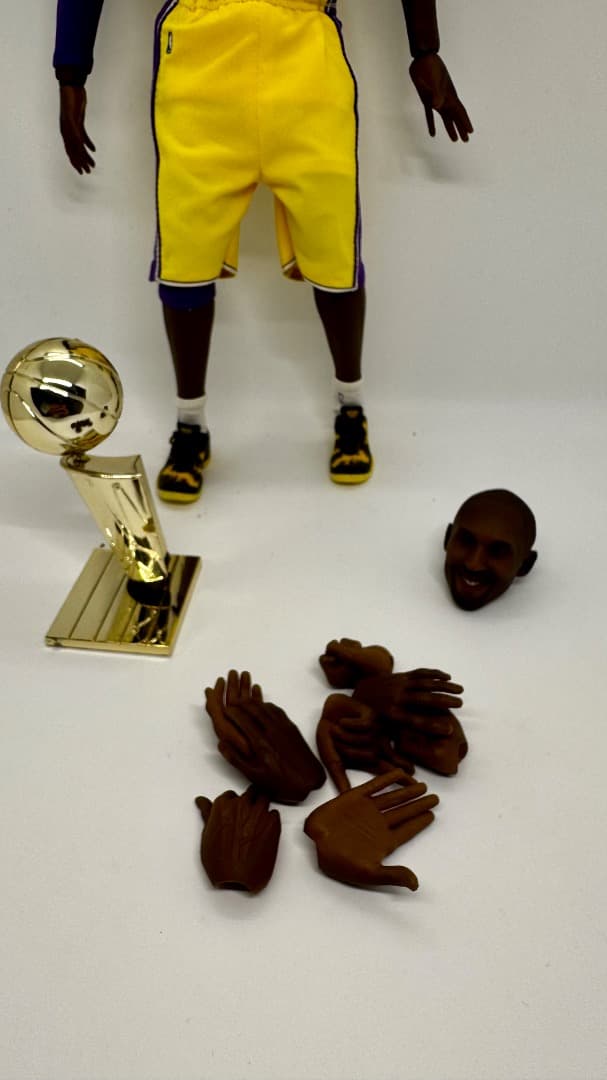 【箱無し/経年劣化有り】エンターベイ　NBAフィギュア　コービー・ブライアント