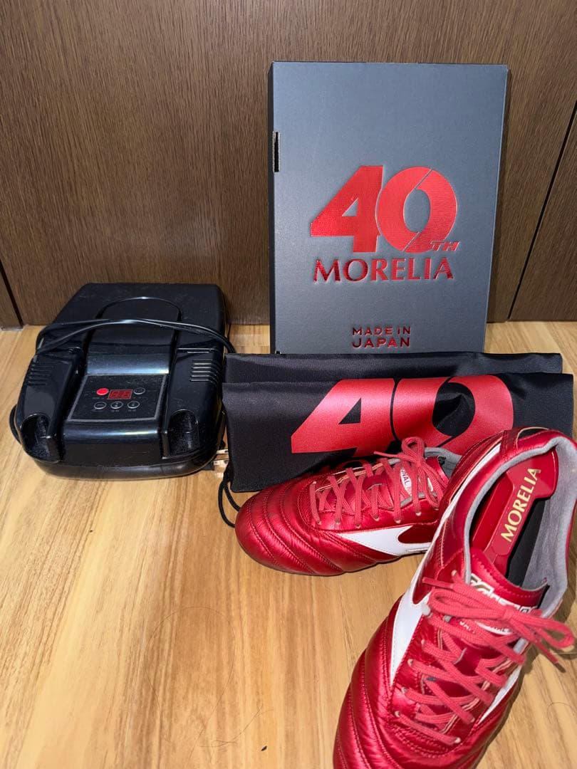 ミズノ モレリア2JAPAN 25.5 レッド　靴乾燥機、シューズキーパーセット