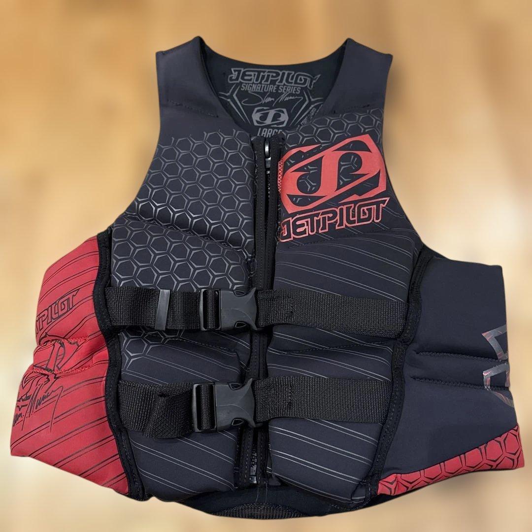 JETPILOT ライフジャケット 赤/黒ジェットパイロットウェイクジェット