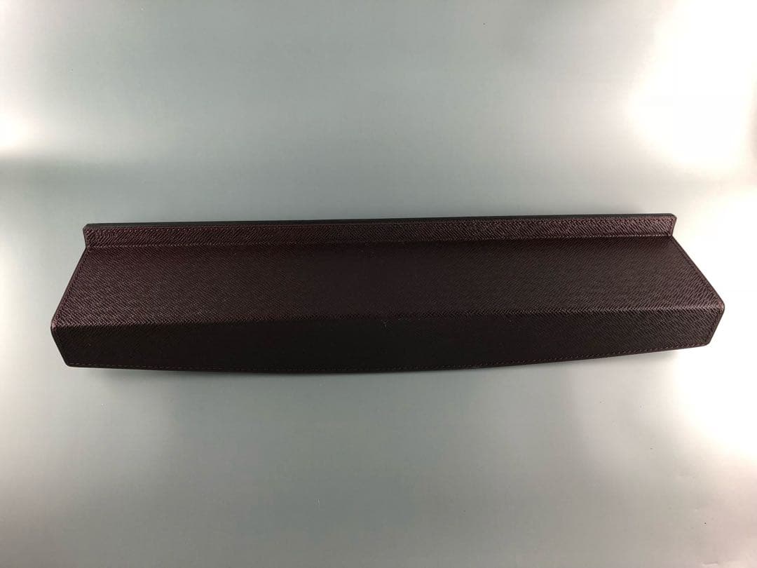 LOUIS VUITTON ペン置き