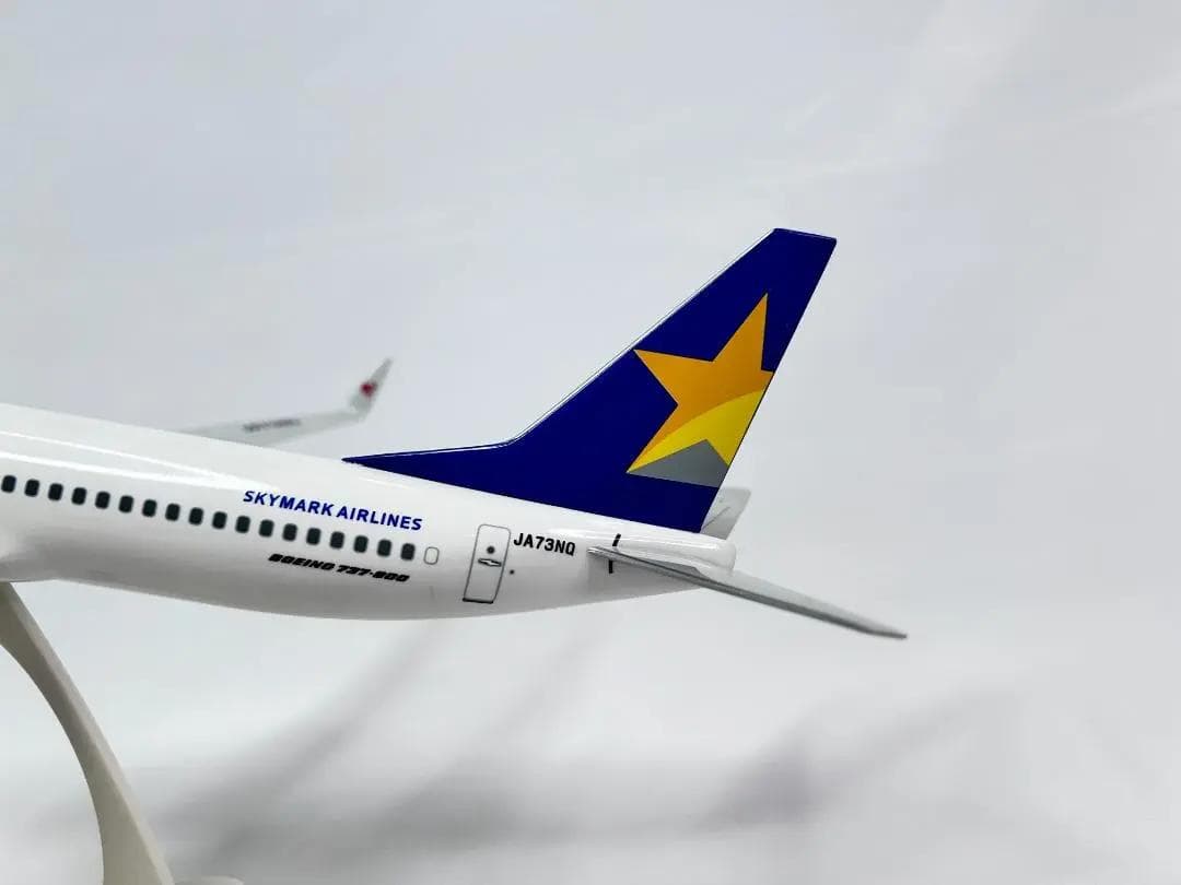 SKY MARK / スカイマーク｜B737-800｜1:130｜JA73NQ