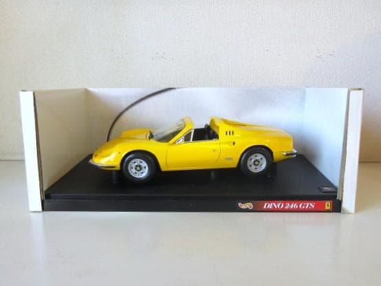 特価 HotWheels 1/18 フェラーリ Dino246GTS イエロー②