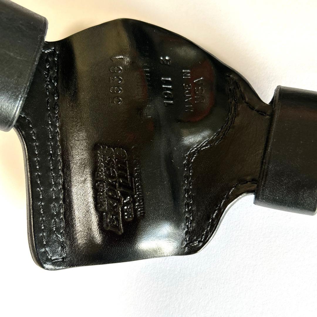 レザーホリスター