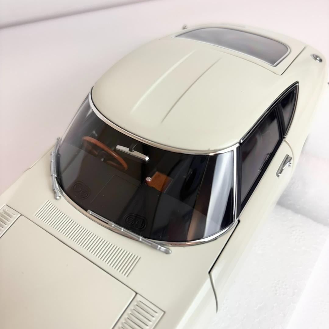 1/18 オートアート 78753 トヨタ2000GT