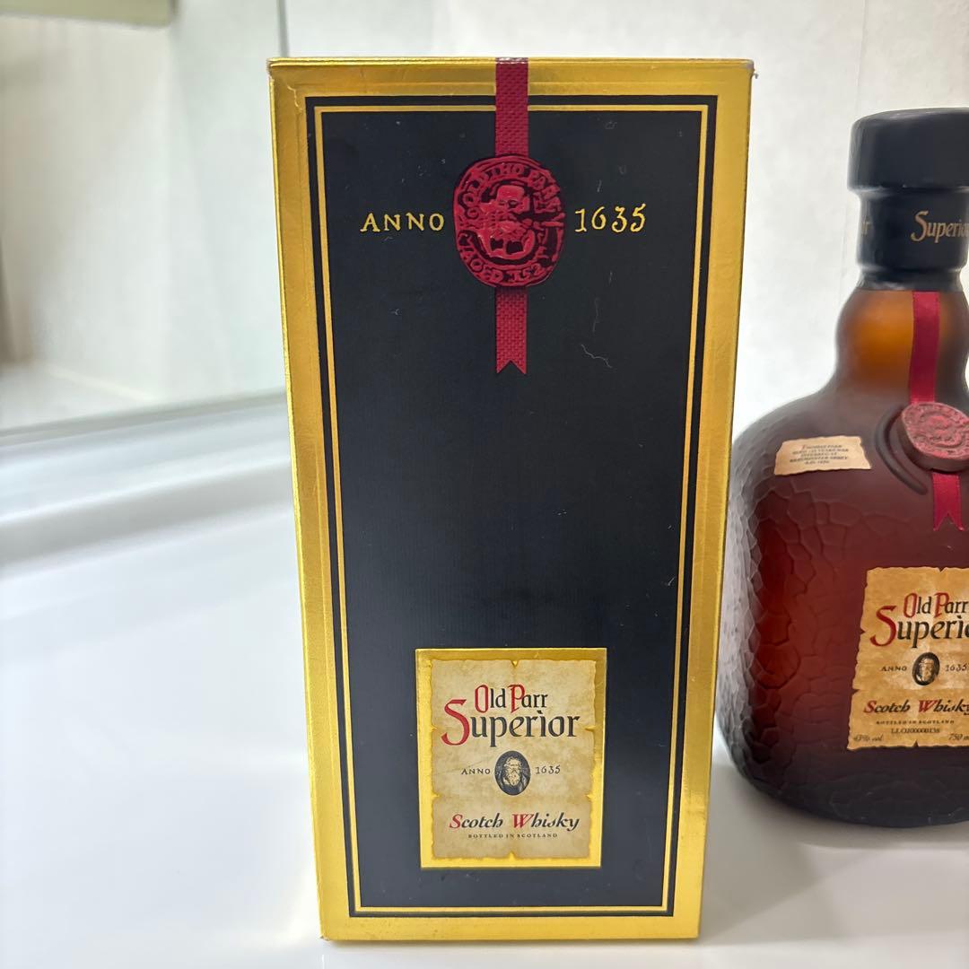 匿名発送　Old Parr Superior スコッチウイスキー 750ml