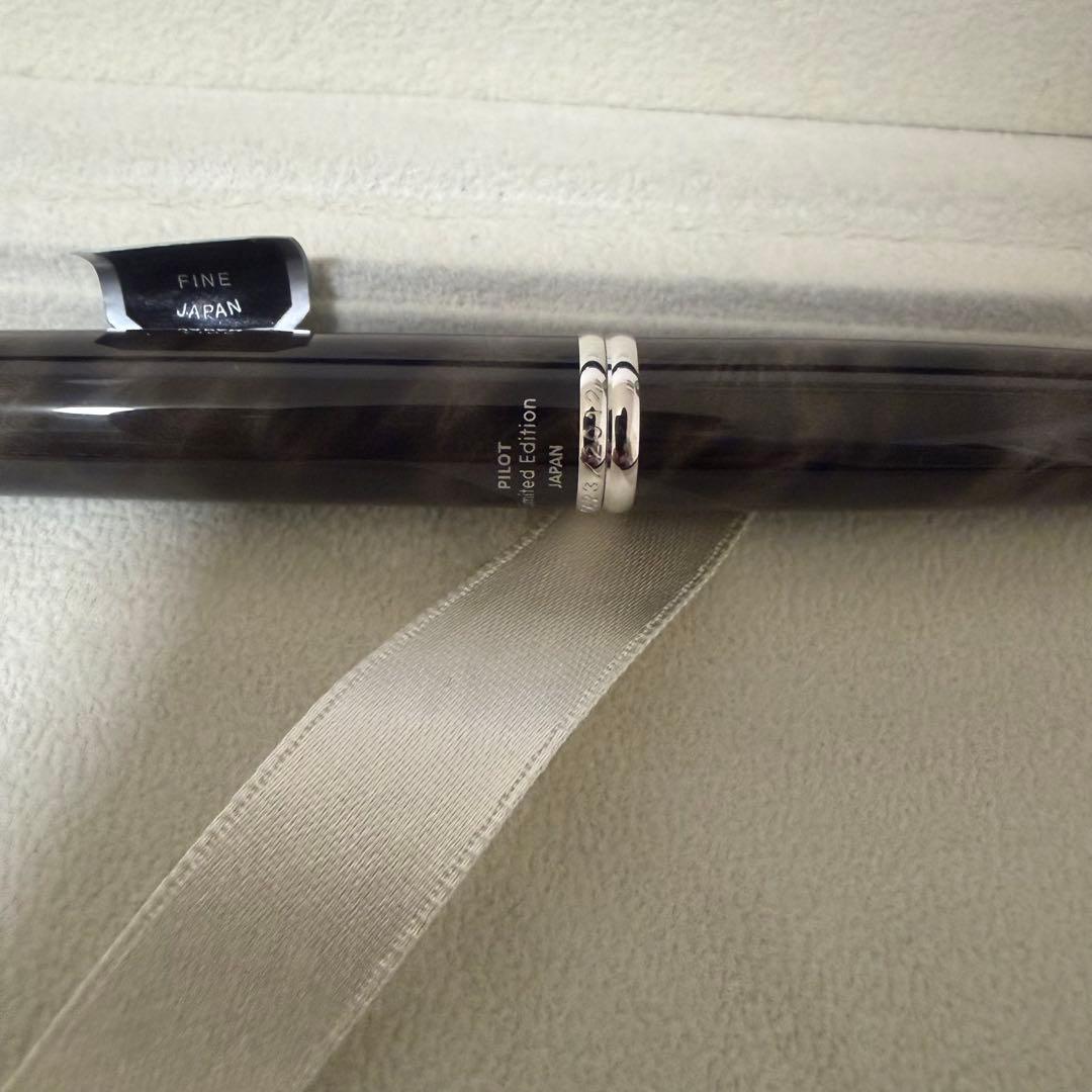 パイロット キャップレス 2012限定 ブラックマーブル　万年筆
