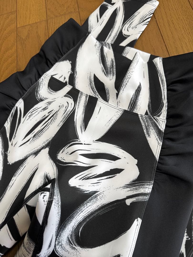 【最終価格】冬の新作　LAVA ヨガウェア　ハート