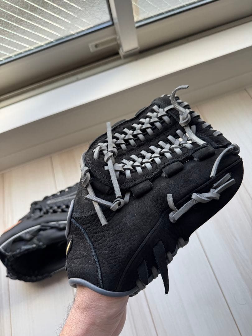 アシックス　ミズノ　グローブセット