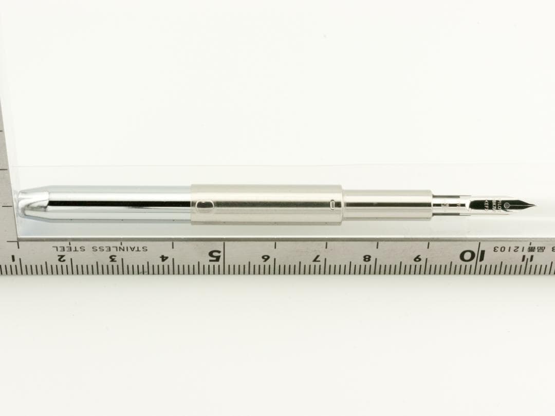 【希少　美品】PILOT（パイロット）　キャップレス　限定品　ネットブラック