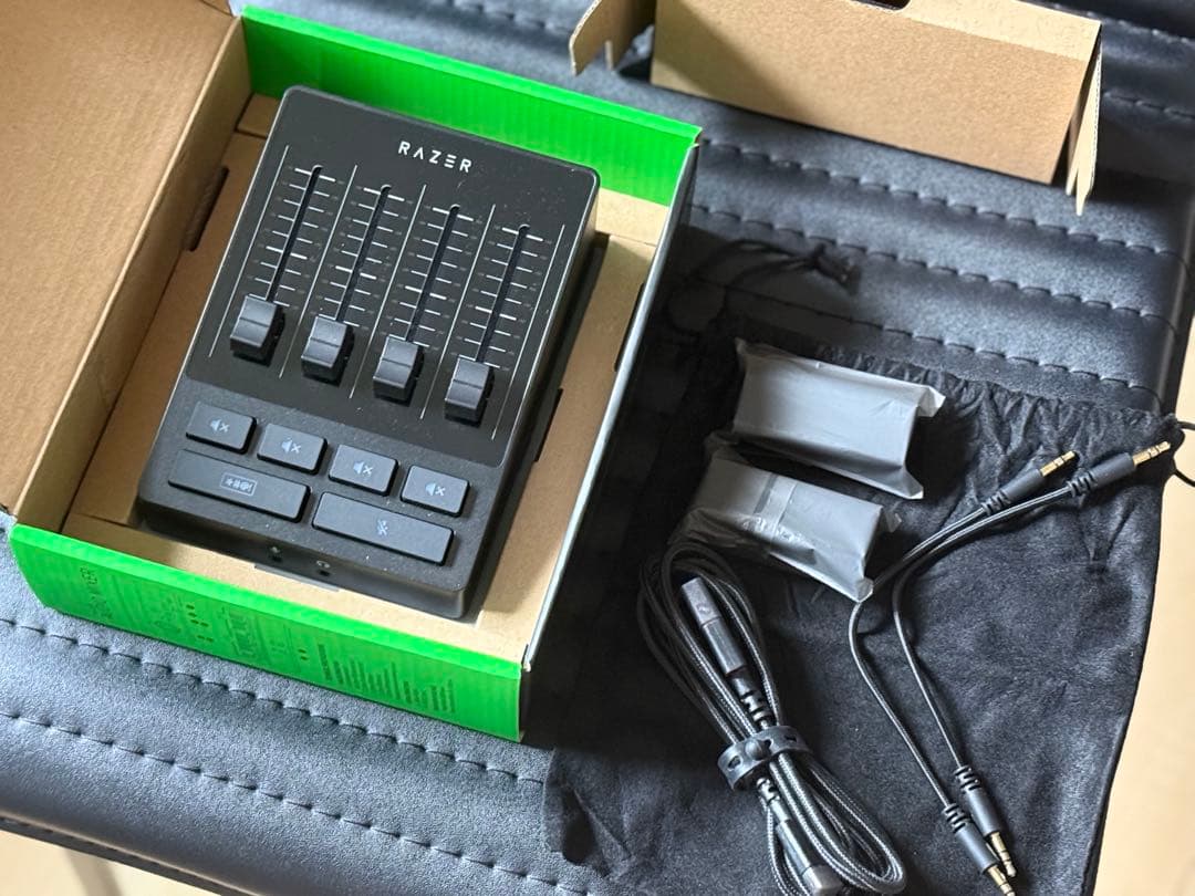 ば*す様 Razer Audio Mixer RZ19-0386