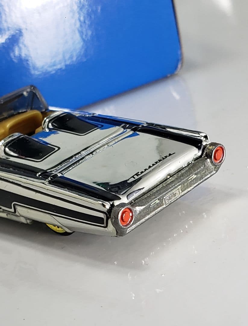 K·B toys限定 ホットウィール 'メタル 仕様 1/64 ミニカー 2台