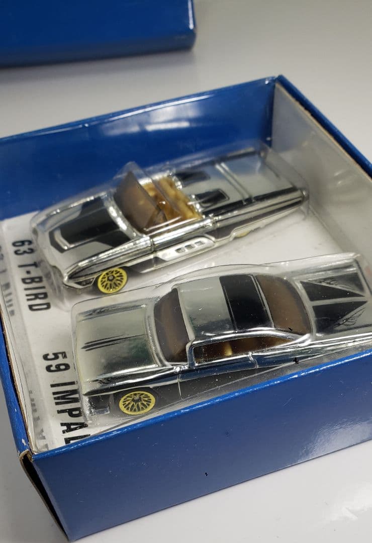 K·B toys限定 ホットウィール 'メタル 仕様 1/64 ミニカー 2台