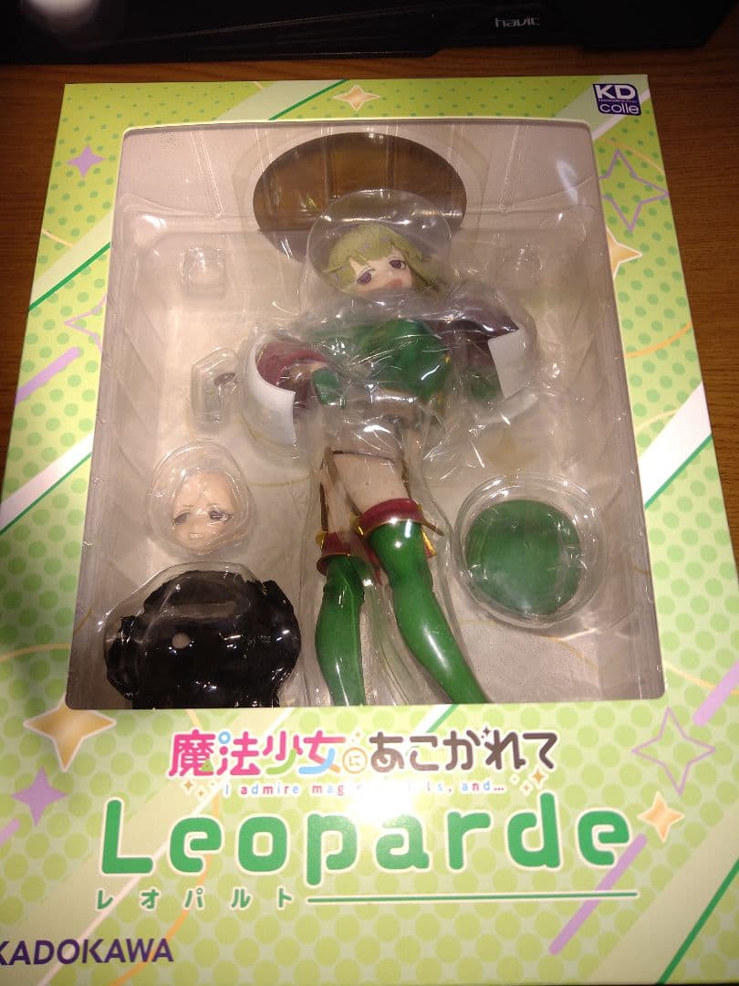 未使用品 魔法少女にあこがれて レオパルト フィギュア特装版