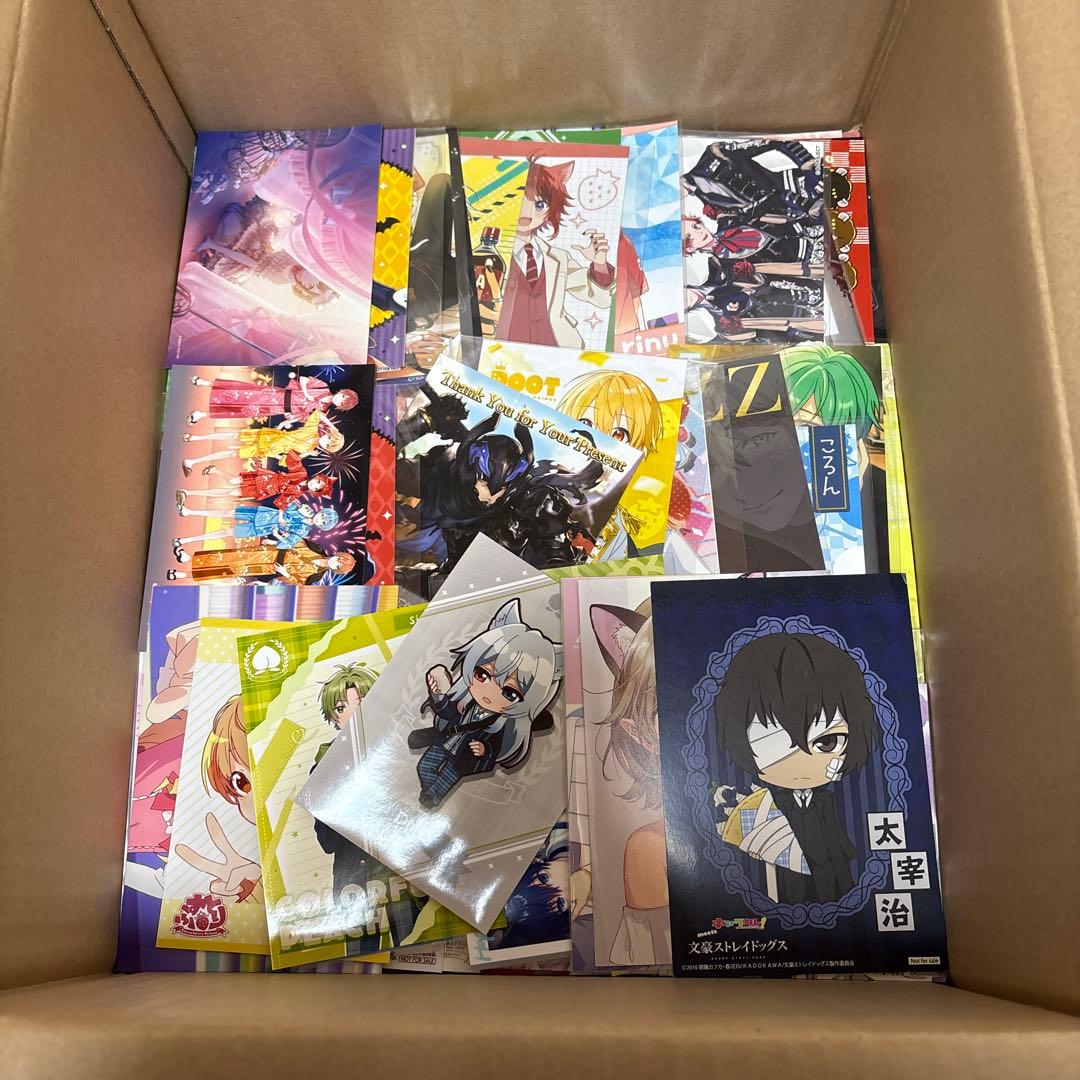 アニメグッズ 大量 まとめ売り 700点以上 ノンジャンル 紙類