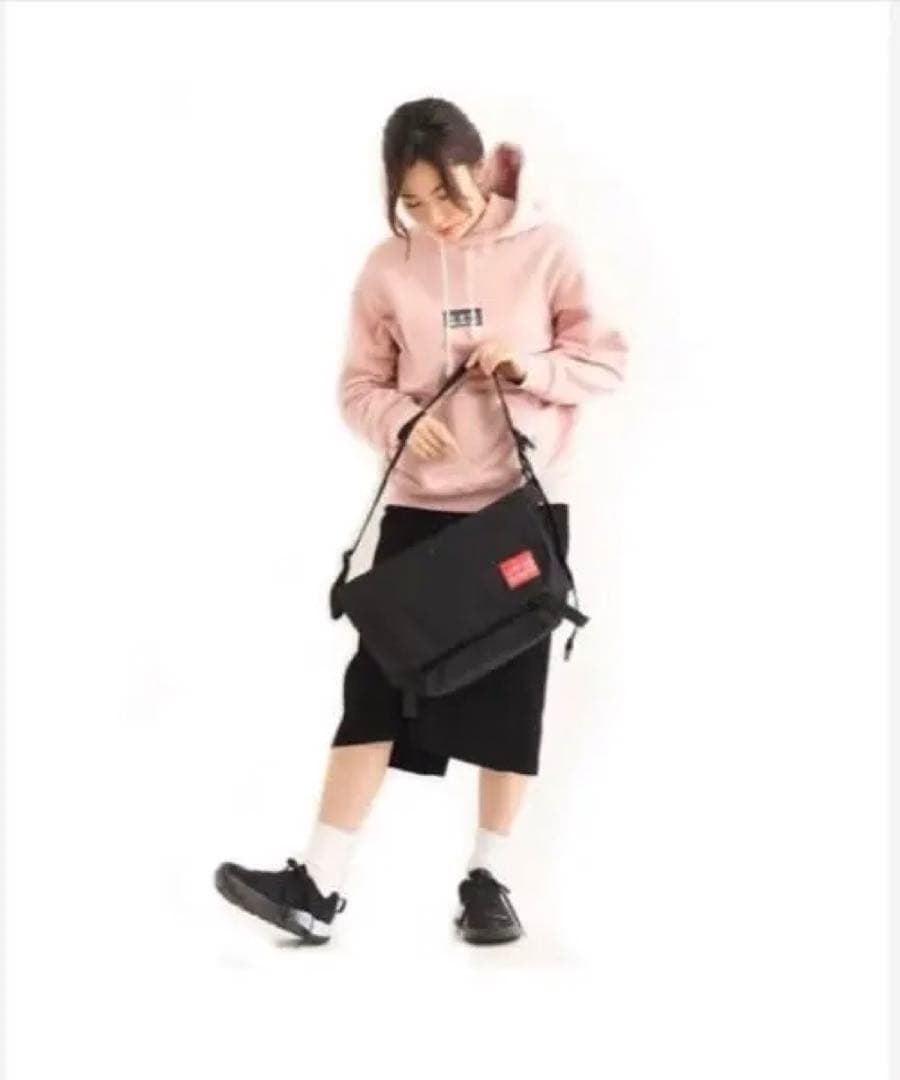 Manhattan Portage メッセンジャーバッグ 黒〈未使用〉