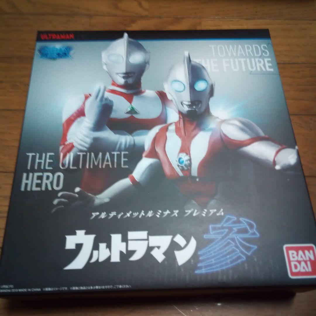 アルティメットルミナス プレミアム ウルトラマン 参 フィギュア