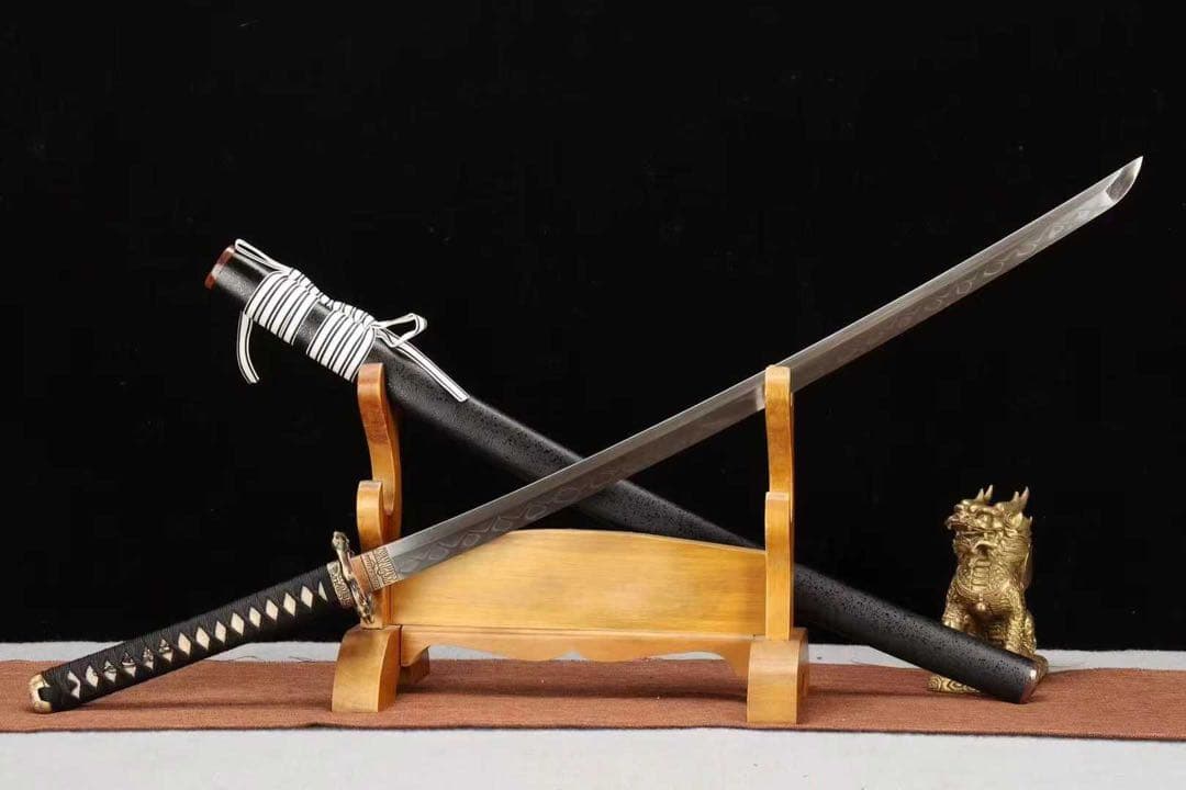 噬魂者 武蔵 日本刀 模造刀 武具 舞踊刀 古兵器 太刀 乱れ刃