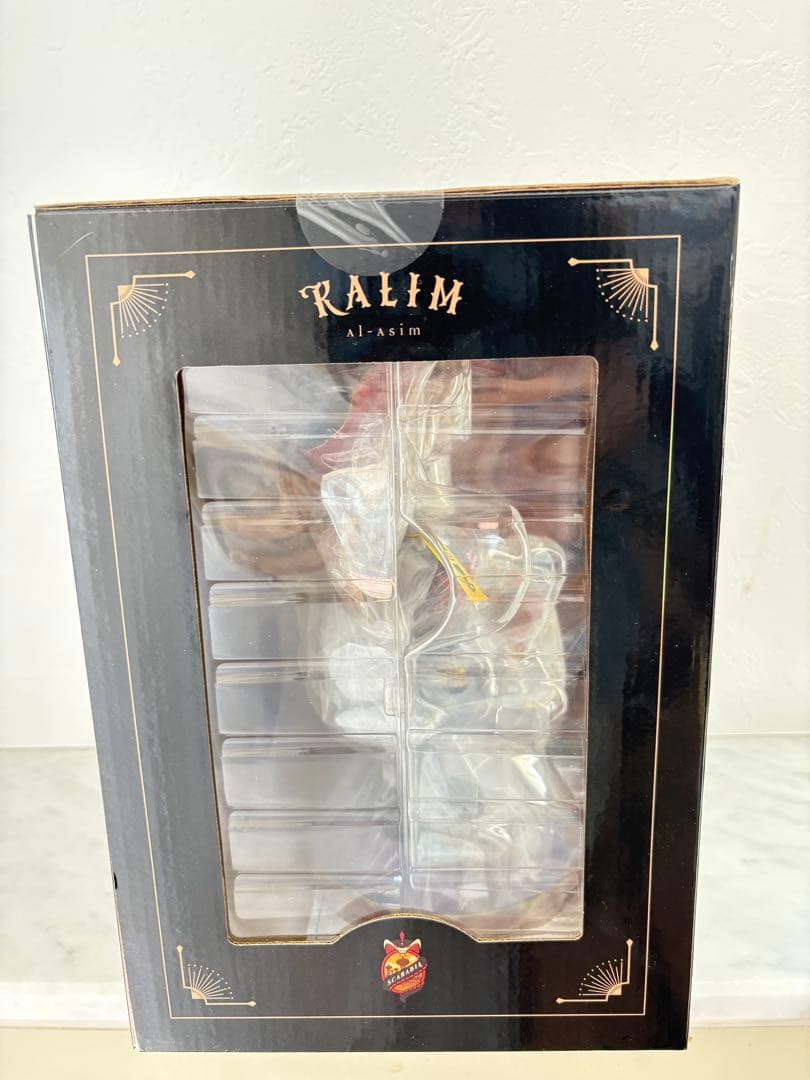 ディズニー ツイステッドワンダーランド　カリム・アルアジーム 1/8フィギュア