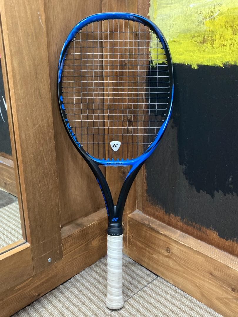 ▼YONEX EZONE100　G2　ヨネックス　テニスラケット 1