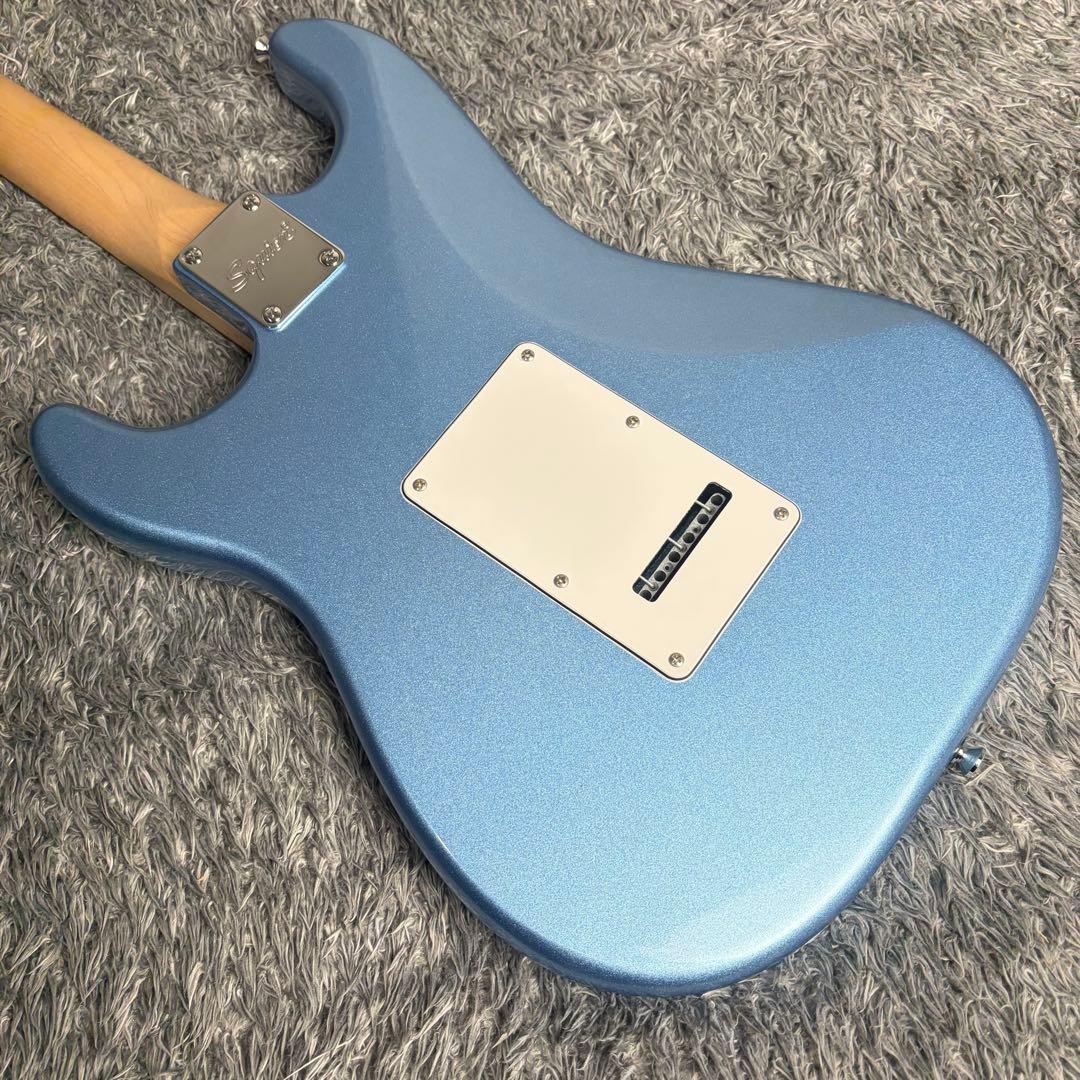 ギター Squier Affinity Stratocaster LPB
