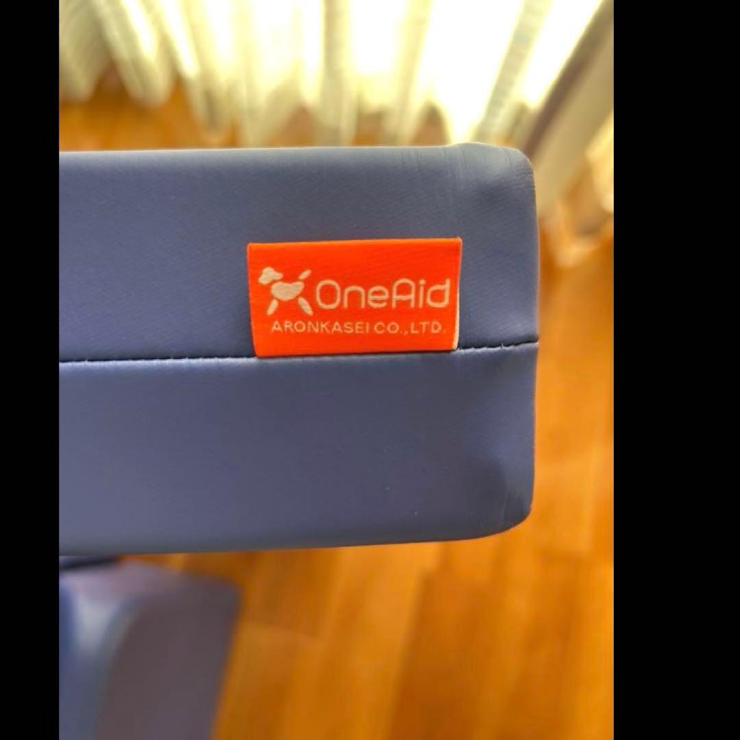 ワンエイド　姿勢サポートクッションM 介護用クッション