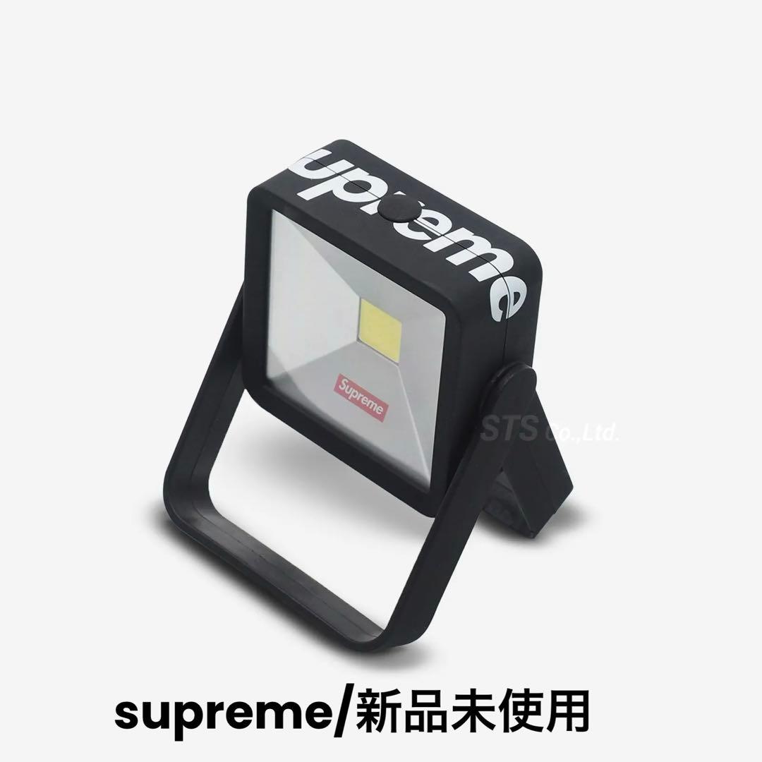 【新品】 supreme magnetic kickstand light 黒