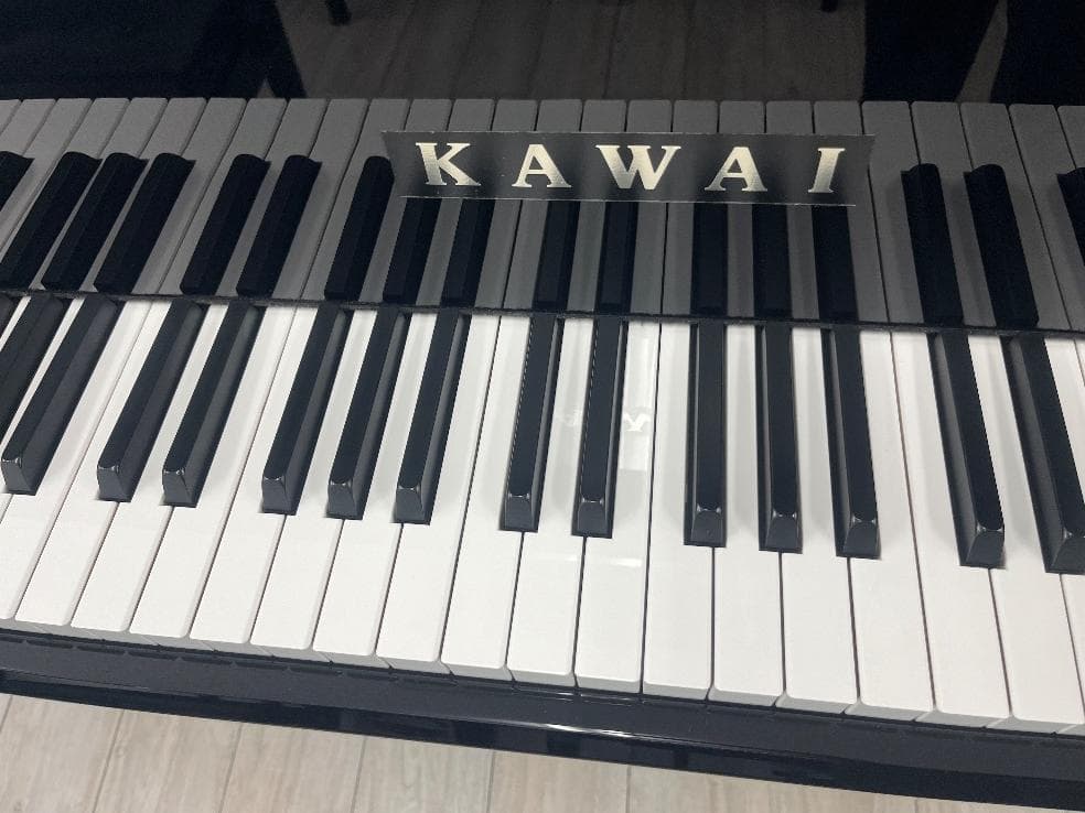 ★82851【電子ピアノ】KAWAI　NV10S　21年製