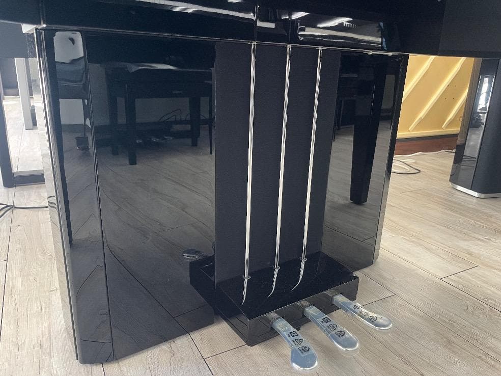 ★82851【電子ピアノ】KAWAI　NV10S　21年製