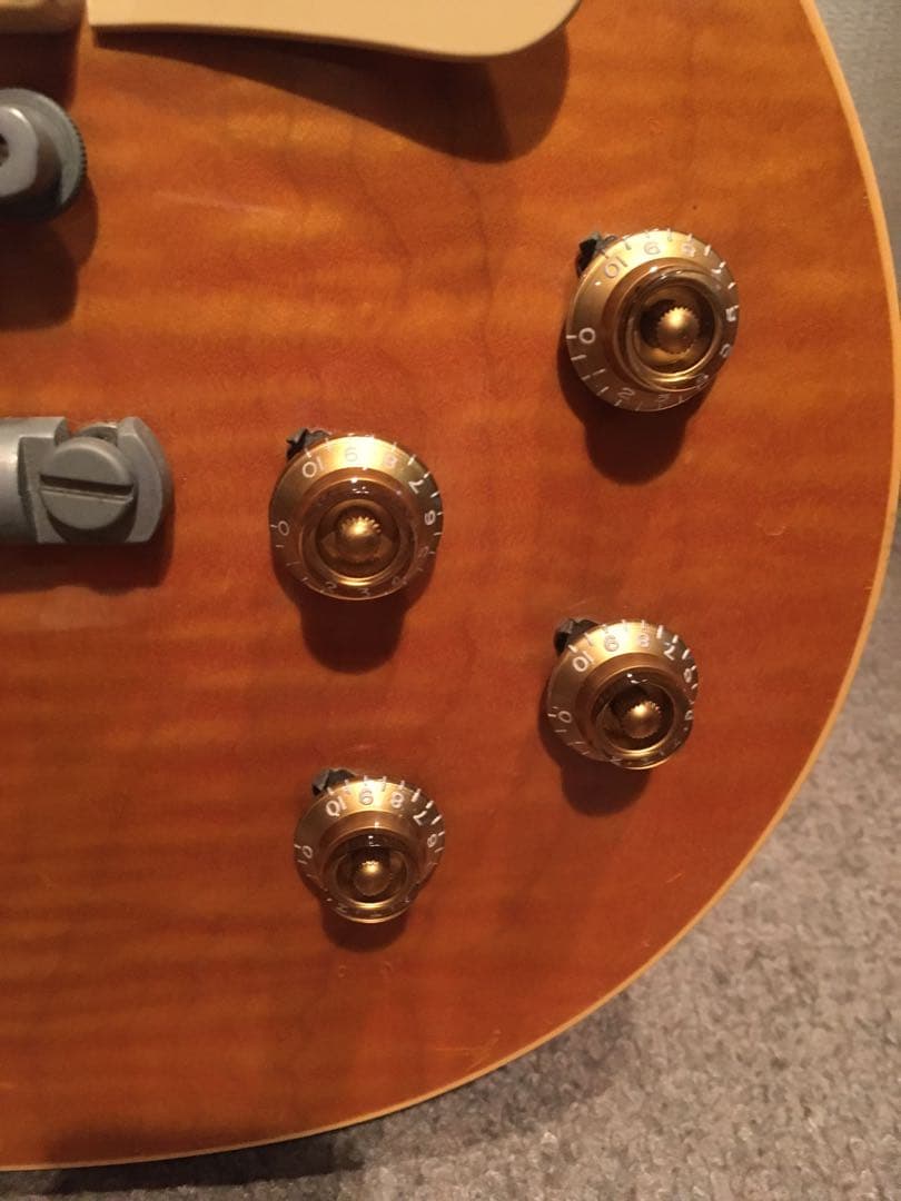 １９９２年製　ギブソンレスポール　CLASSIC PLUS おまけ付き