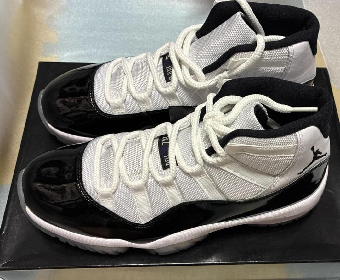 ナイキ エアジョーダン 11 レトロ \