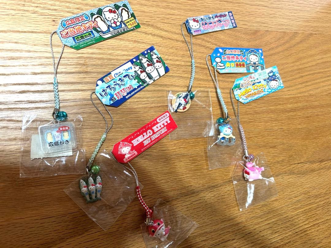 ご当地キティ　根付けストラップ　まとめ売り