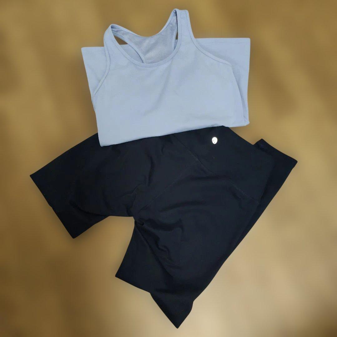 SUKALA.ヨガウェアセット タンクトップとレギンス、