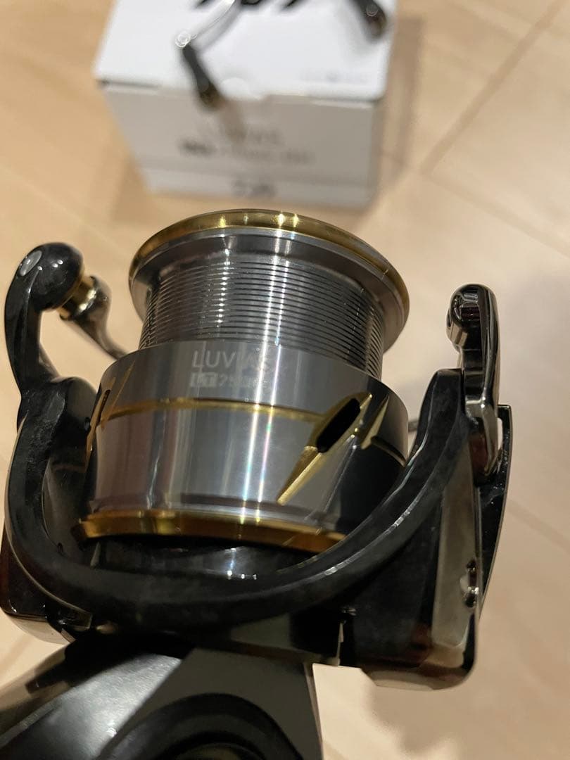 DAIWA LUVIAS LT 2500S-DH スピニングリール