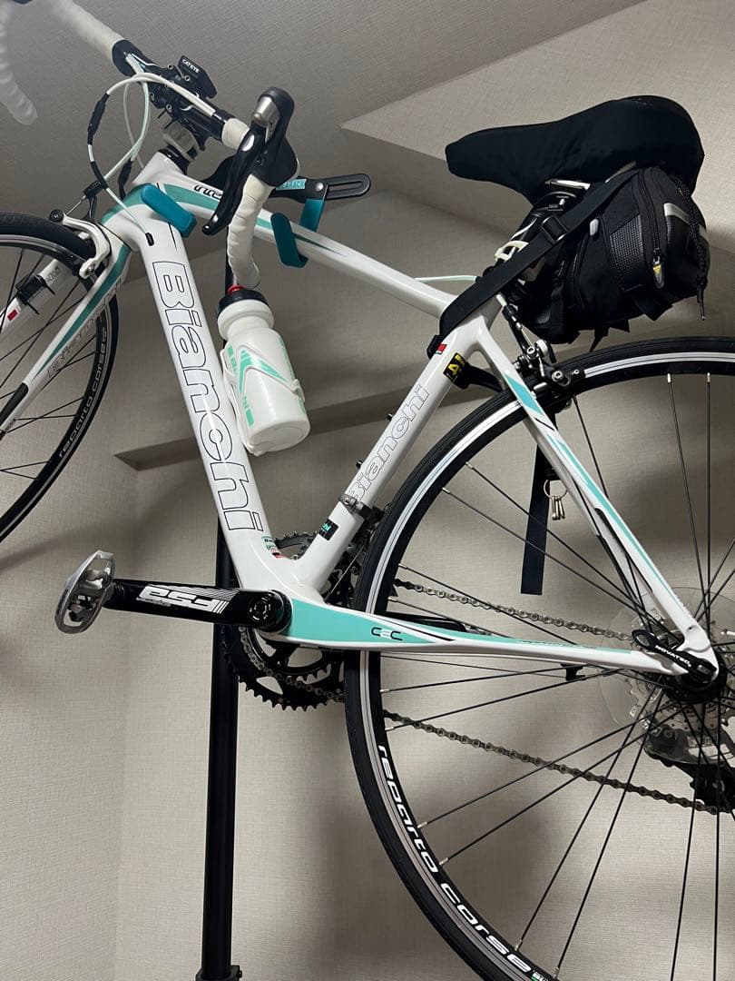 Bianchi ロードバイク カーボン美品　ホワイト/ターコイズ