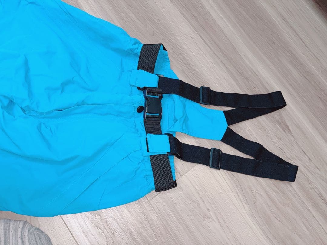 ♡値下げしました♡スノーボードウエア♡新品♡スキー♡レディース♡M♡上下セット♡