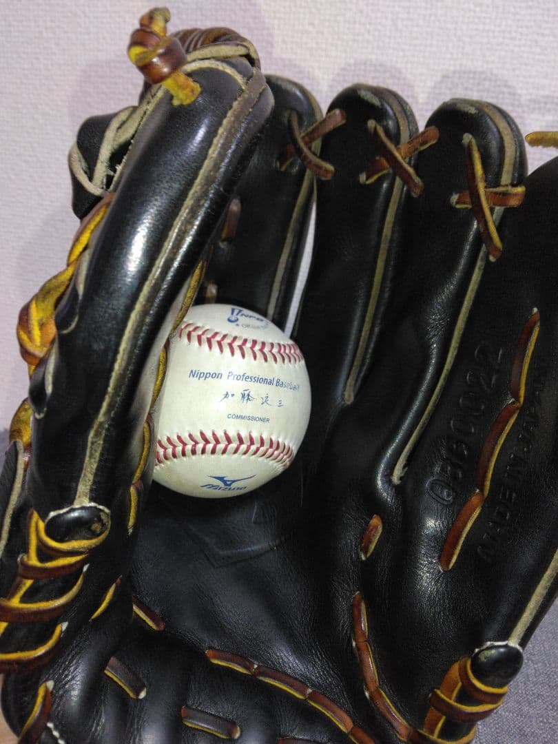 UNDER ARMOUR　硬式内野手用　 松田モデル