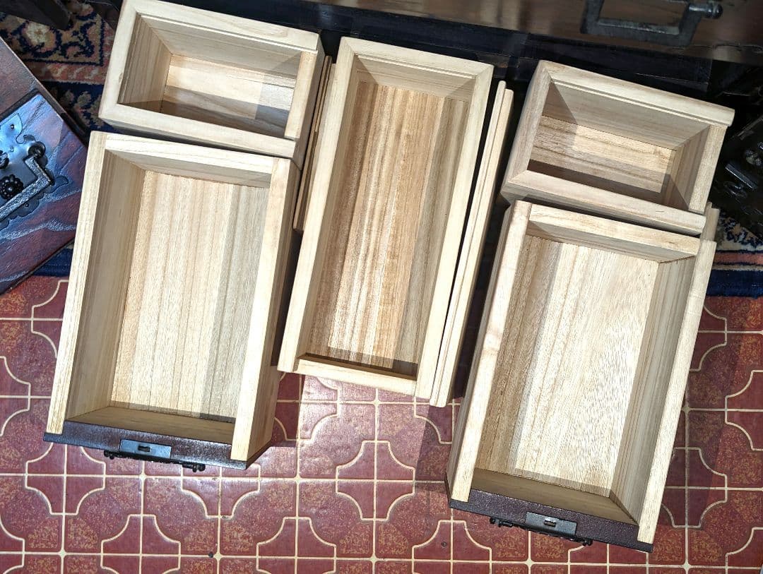 船箪笥　銭箱　時代箪笥　帳場家具　　　　　古箪笥