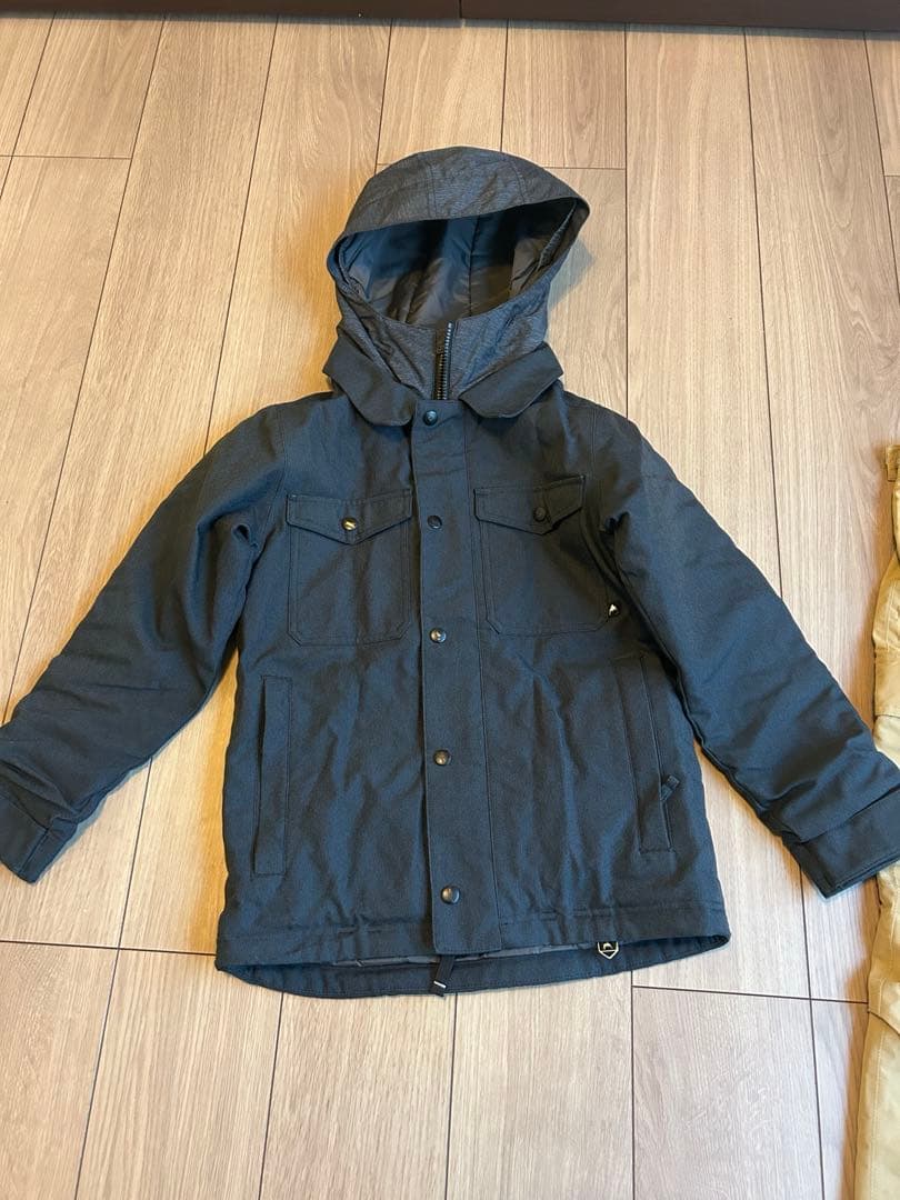 バートン　子ども用　スノーボードウェア　セット