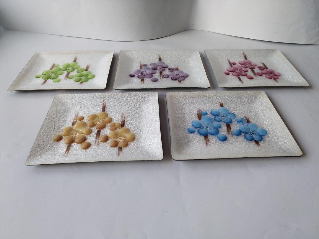 美術 七宝焼 銘々皿 飾り皿 5客セット 新品 未使用 です。