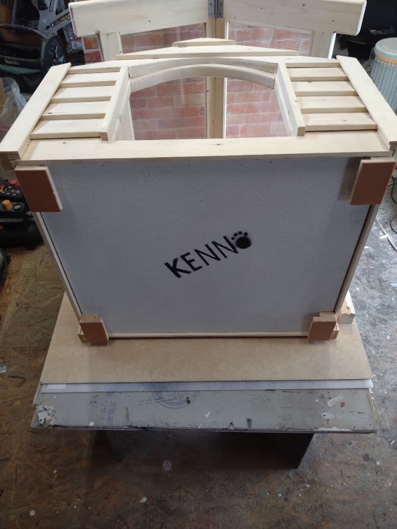 職人手作り 木製ペットハウス「Kenno」初号機　小型犬・猫用／室内用／特典付