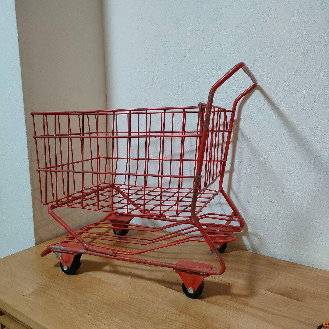 赤い 鉄製　アンティーク キャリーワゴン