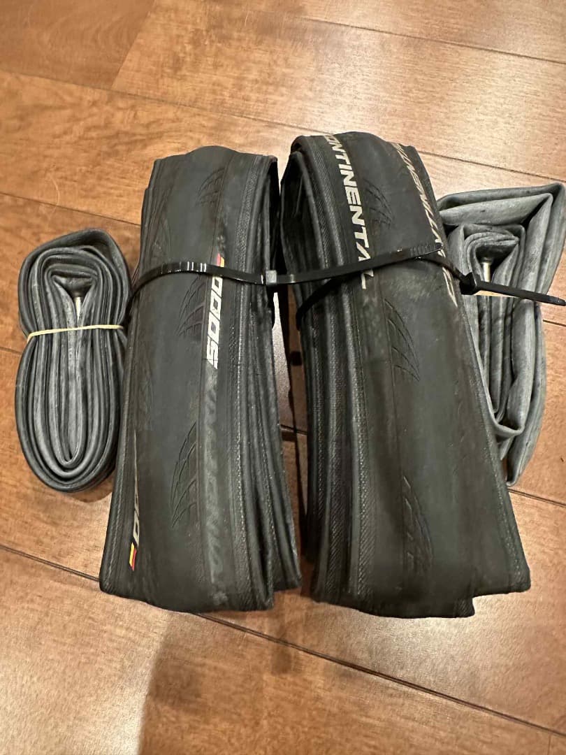 コンチネンタル GP-5000 700x25c 2x +チューブ