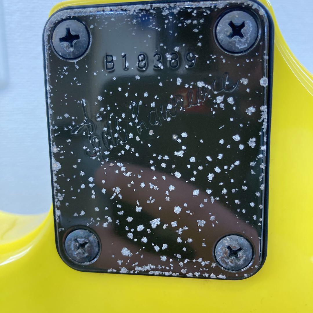 ビルローレンス　Billy Lawrence エレキギター イエロー