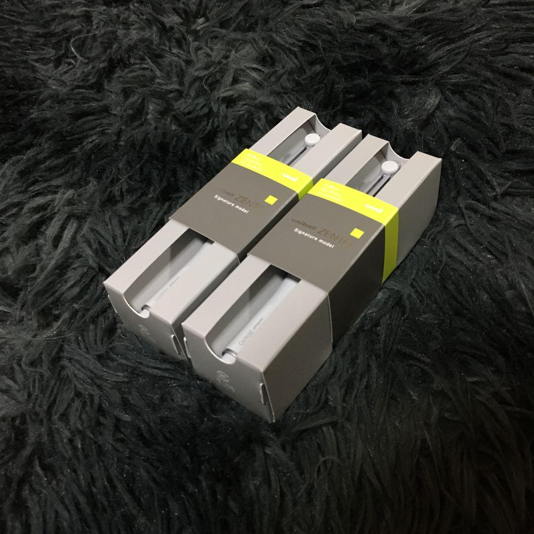 【新品、未使用】ユニボールゼント シグニチャーモデル 0.38mm シルバー 2