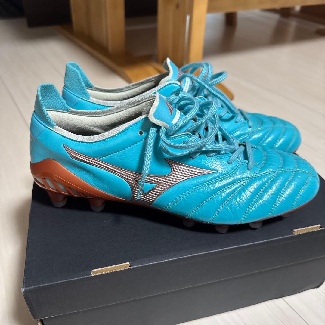 Mizuno モレリアneo IIIワールドカップカラー