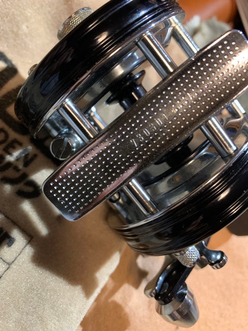 W*r様 ABU5000C アンバサダー 当時物 ベイトリール アブ(五十鈴リー