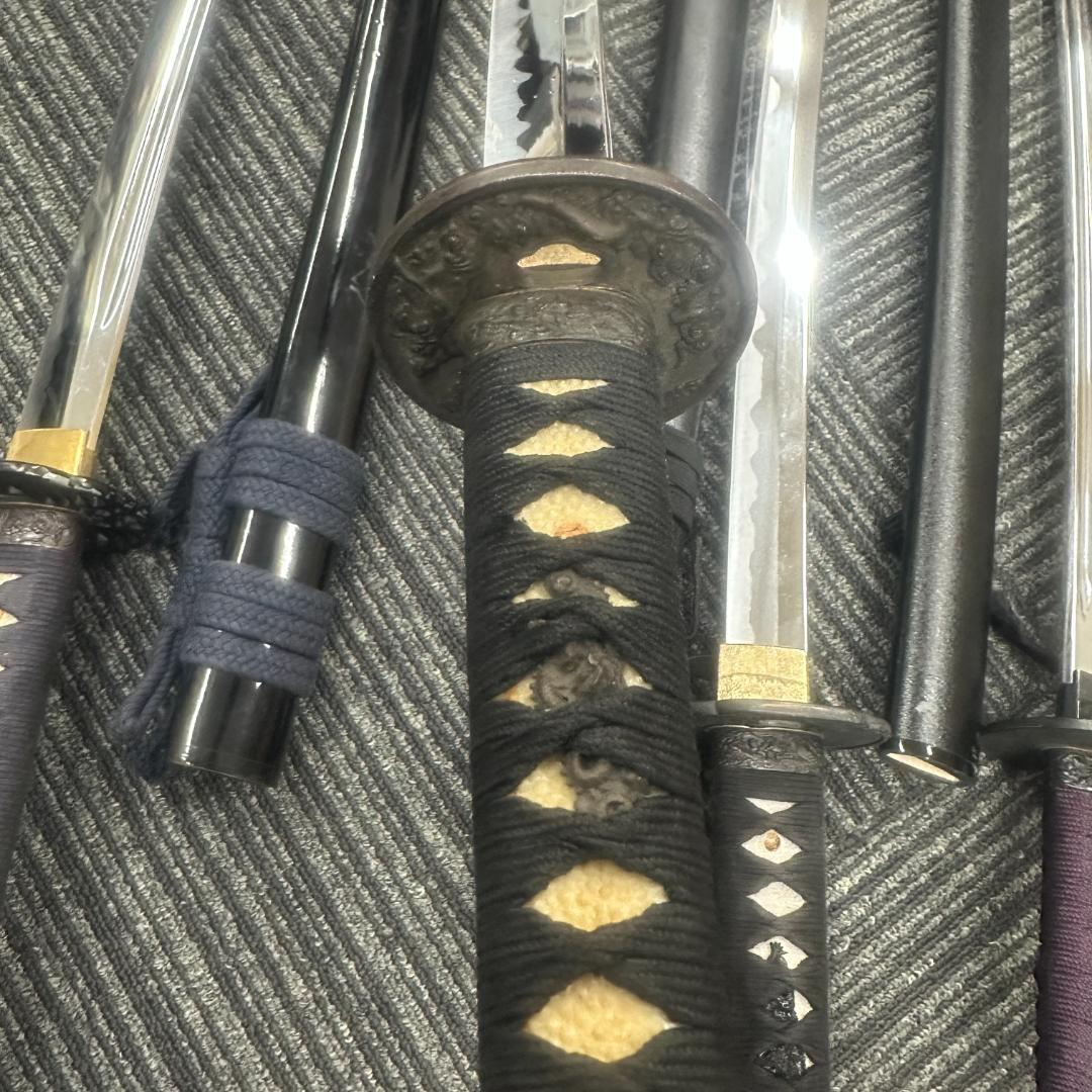 伝統的な日本刀 5本セット