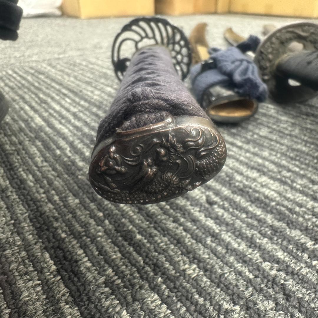 伝統的な日本刀 5本セット