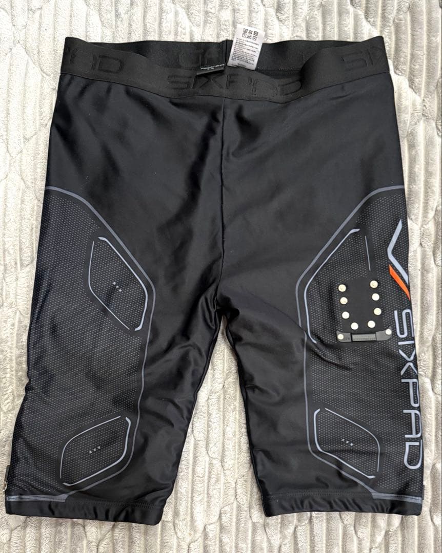 【極美品】SIXPAD Powersuit 上下セット(メンズLLサイズ)